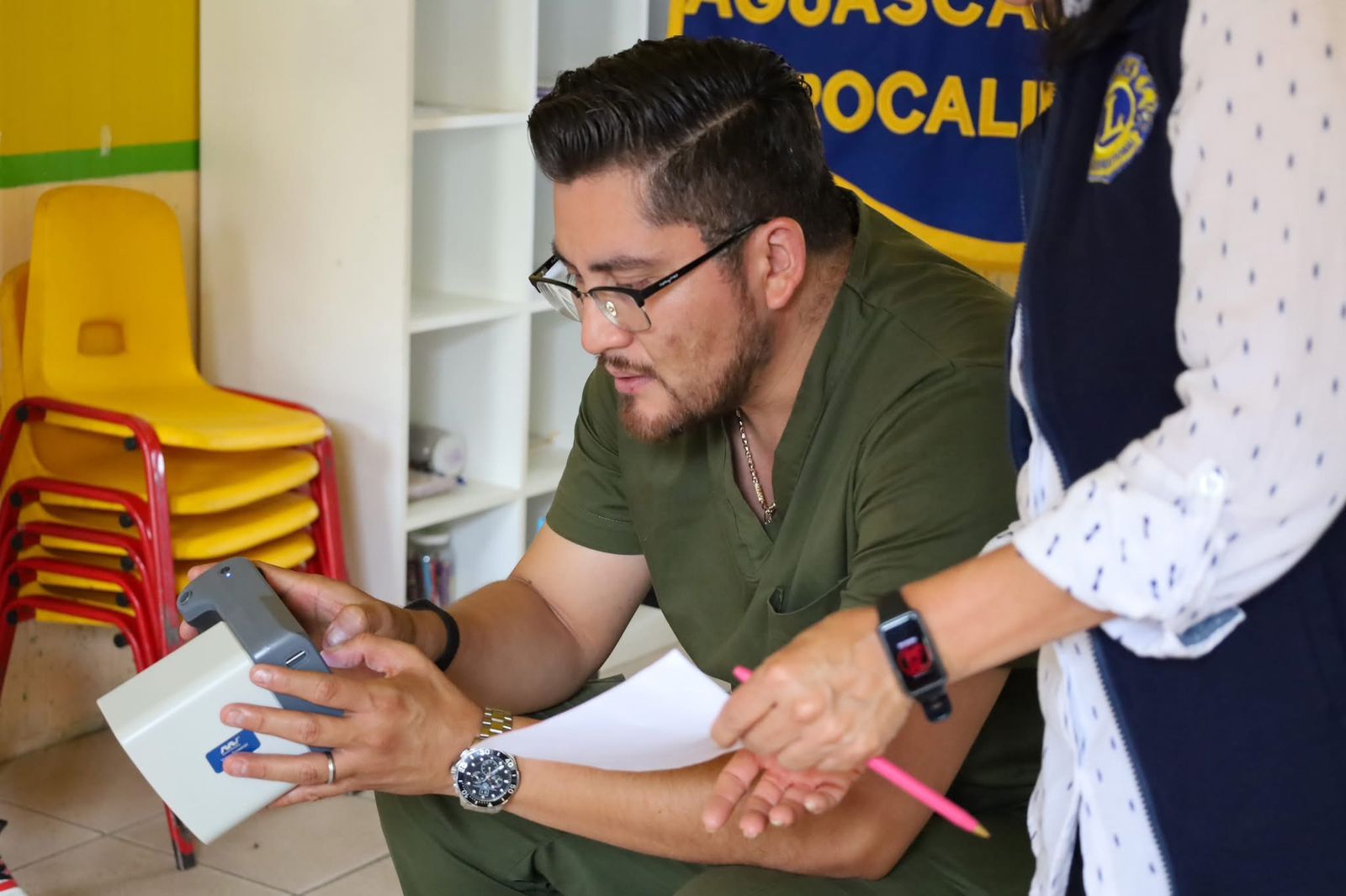 ¡HOY EMPIEZA EL TAMIZAJE VISUAL EN RINCÓN DE ROMOS! 👁‍🗨  🔍 Un estudio rápido, seguro y no invasivo para detectar posibles problemas de visión en niños.  📅 Próximamente estaremos en todas las escuelas del municipio. ¡No dejes pasar esta oportunidad!